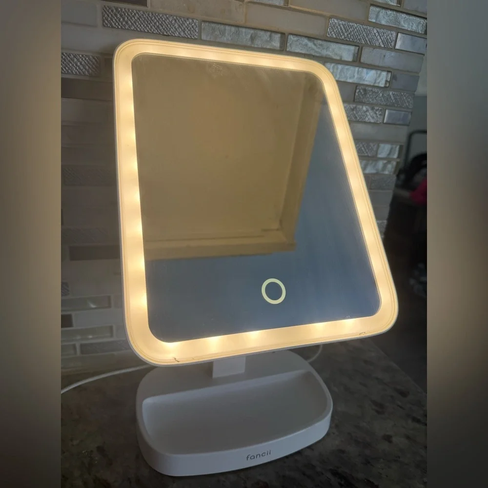 Fancii Aura Lighted Vanity Makeup Mirror with 3 Light Settings - Picture 5 of 6